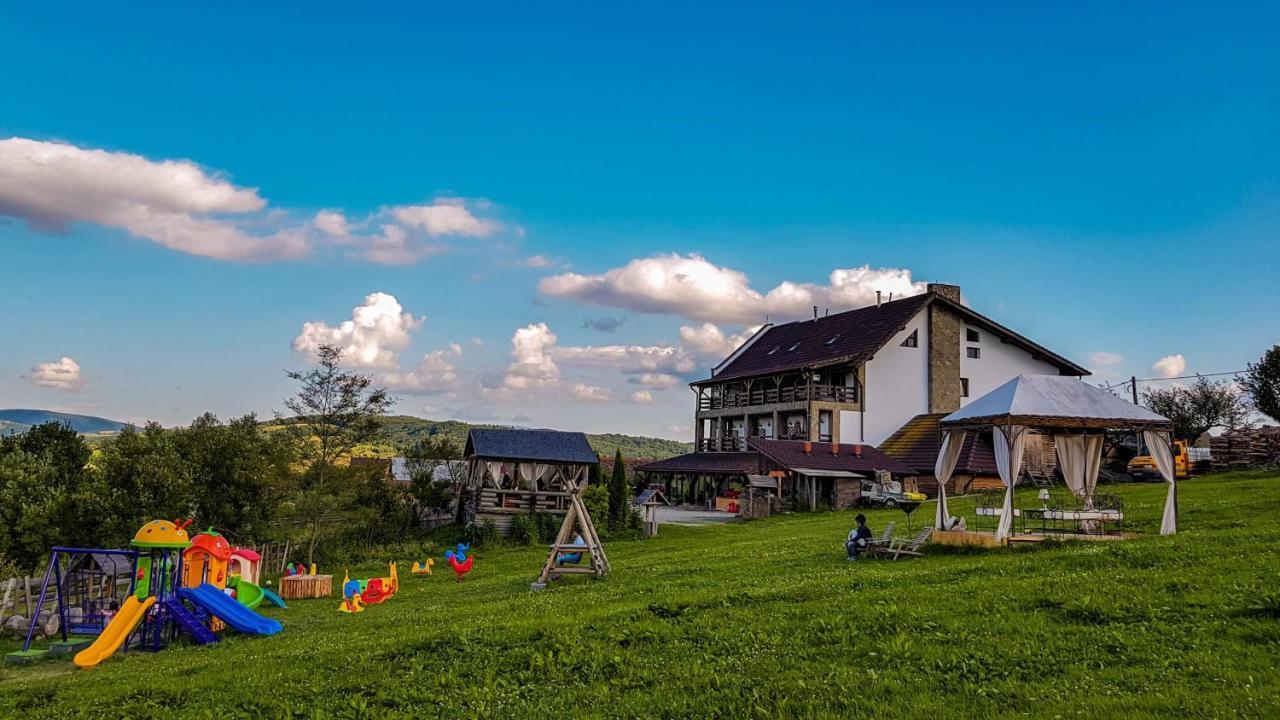 Casa Bradet Vendégház Întorsura Buzăului Kültér fotó