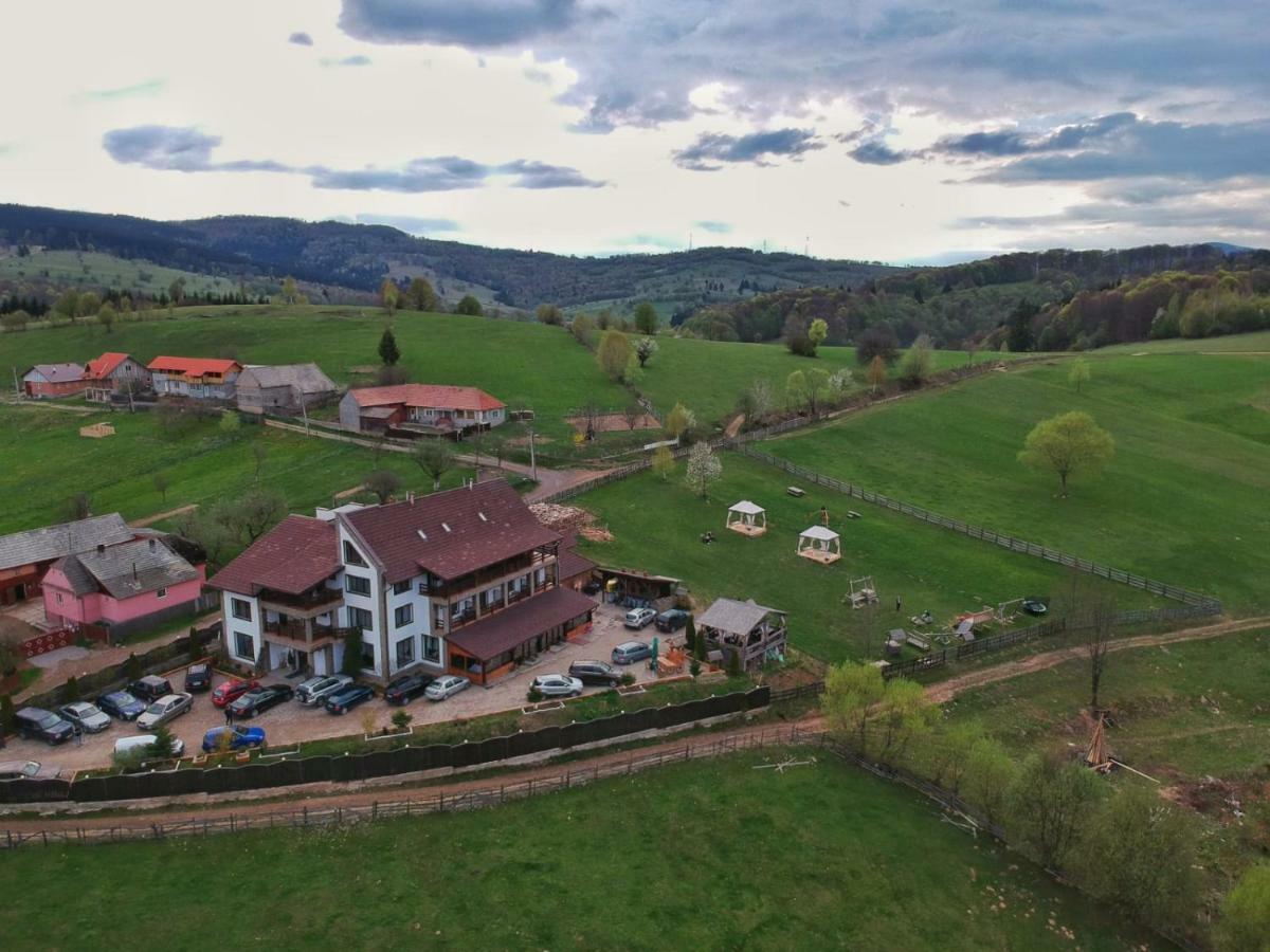 Casa Bradet Vendégház Întorsura Buzăului Kültér fotó